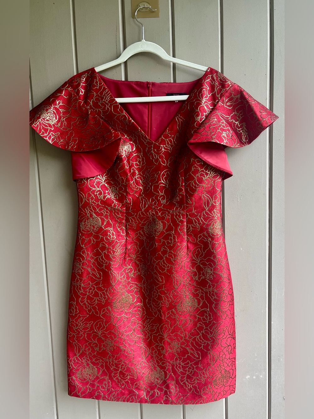 Trina Turk Shaken Not Stirred
Jacquard Dress Red Gold size 8
Cocktail Event